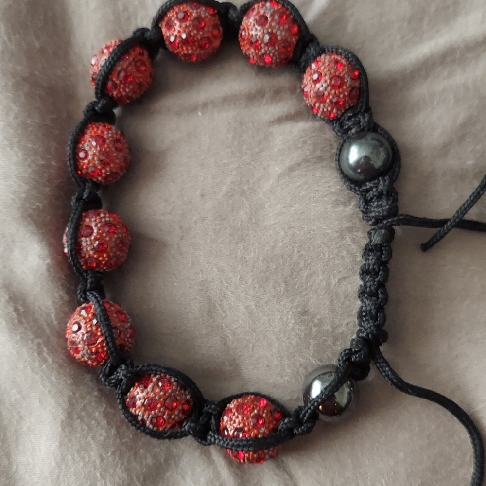 Two bracelets - Picture 2 of 4
